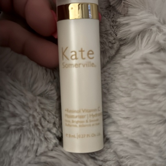 Kate Somerville + Retinol Vitamin C Moisturizer - Picture 4 of 7